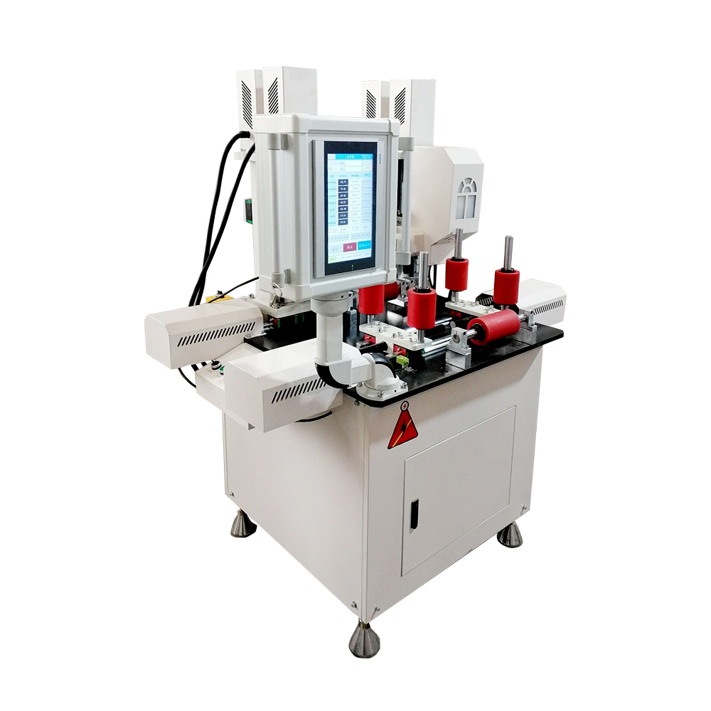 為什么要選斷橋鋁型材復合機答案就在這里